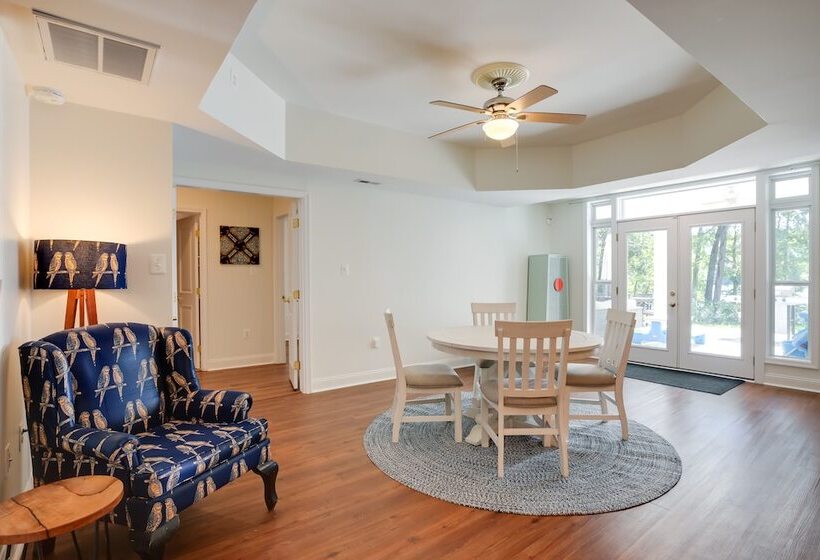 Waterfront Lusby Escape W/ Fire Pit & Kayaks!