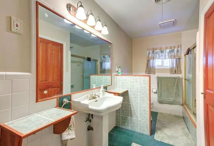 Waterfront Treasure Coast Home W/ Pool & Lanai!