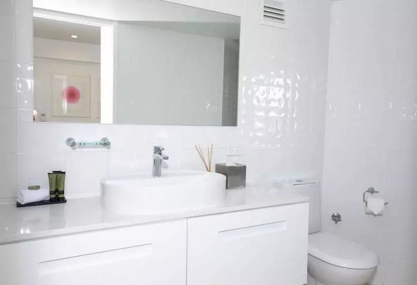 71 Hastings Street   Beachfront