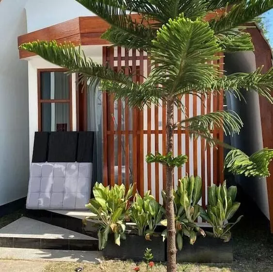 ユースホステル Linobi Homestay