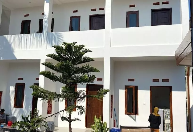 ユースホステル Linobi Homestay