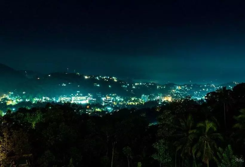 Aamiaismajoitus (B&B) Amandara Hills Kandy