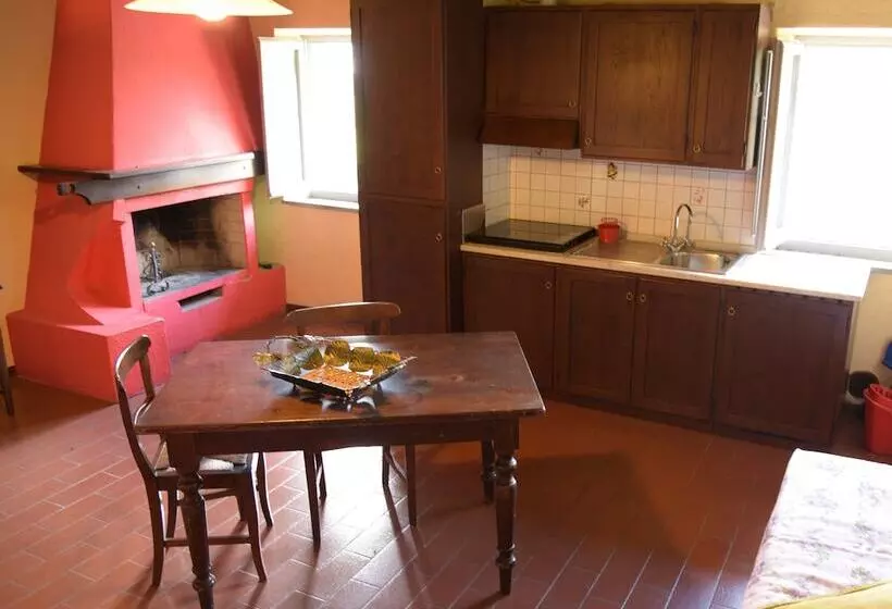 Aamiaismajoitus (B&B) Badia Il Vingone