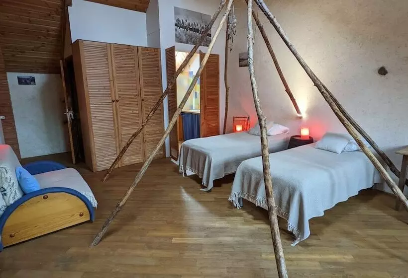 Aamiaismajoitus (B&B) L Hôt Berge De Gannedel