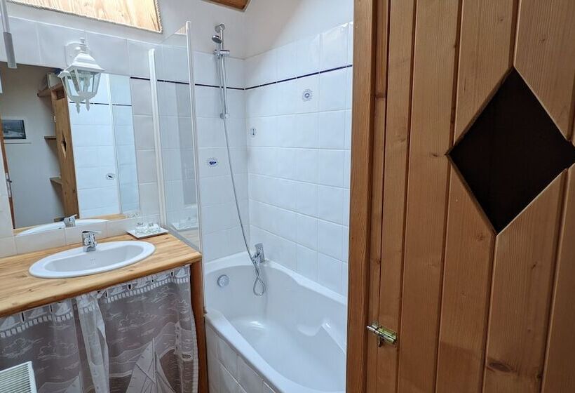 住宿加早餐  L Hôt Berge De Gannedel