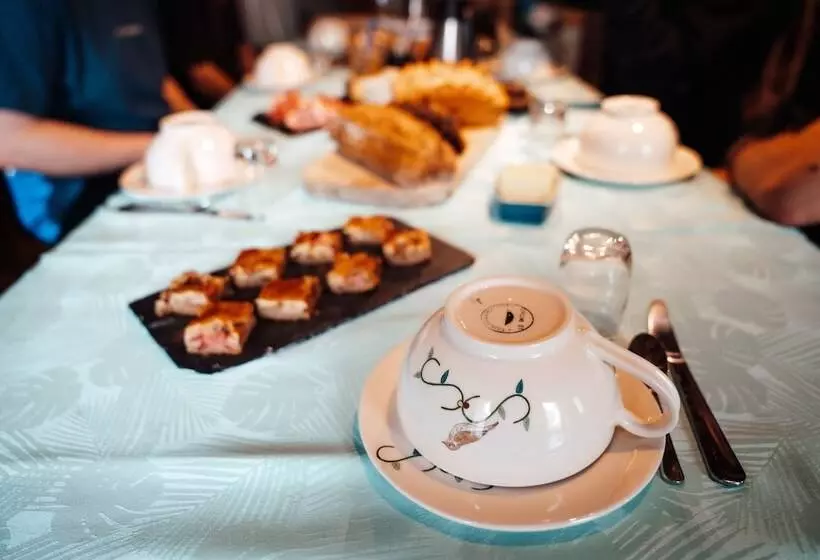 Aamiaismajoitus (B&B) L Hôt Berge De Gannedel