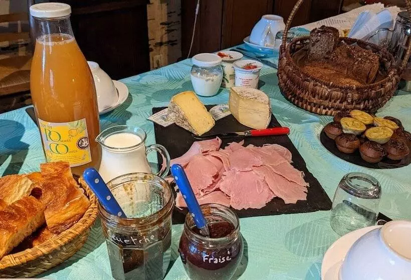 Aamiaismajoitus (B&B) L Hôt Berge De Gannedel