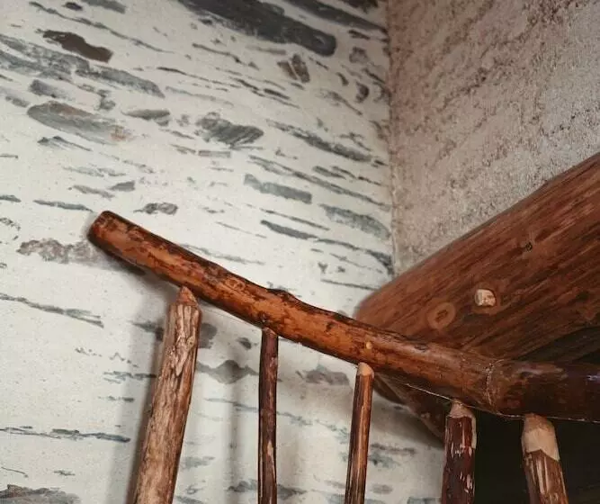 Aamiaismajoitus (B&B) L Hôt Berge De Gannedel