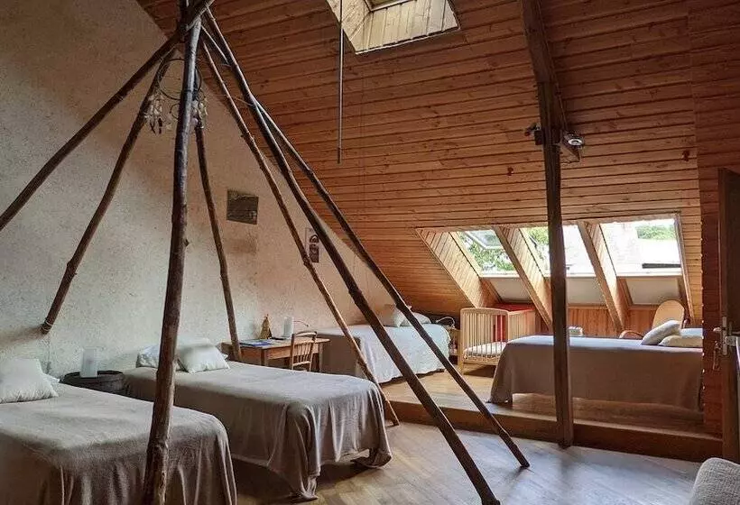 Aamiaismajoitus (B&B) L Hôt Berge De Gannedel