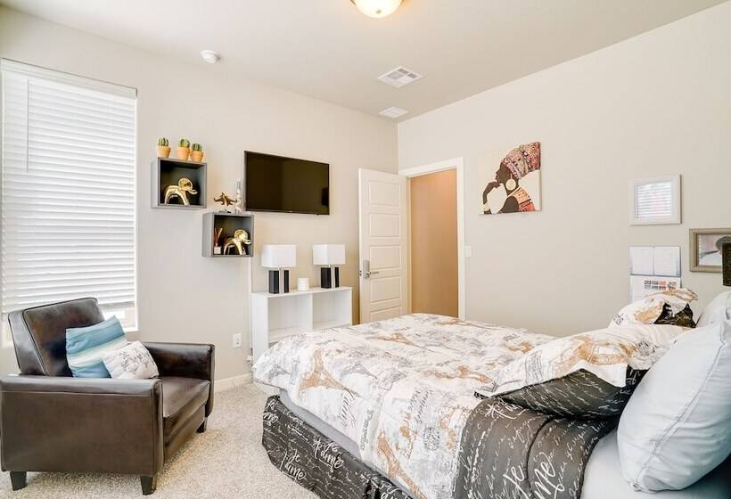 Bright & Modern Las Cruces Home In Sonoma Ranch