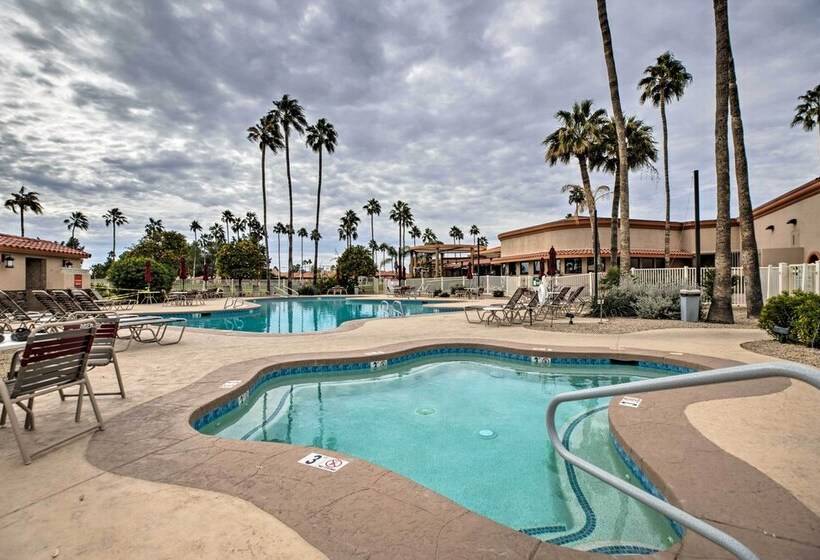 Community Perks & Patio: Sun Lakes Home!