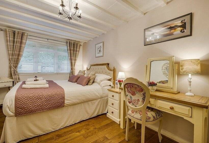 Coach House Bungalow