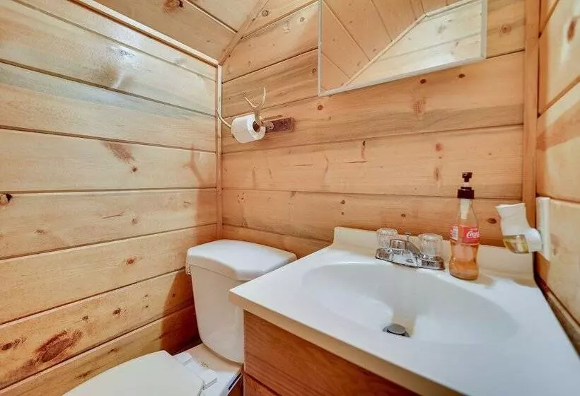 Fort Towson Cabin < 1 Block To Raymond Gary Lake