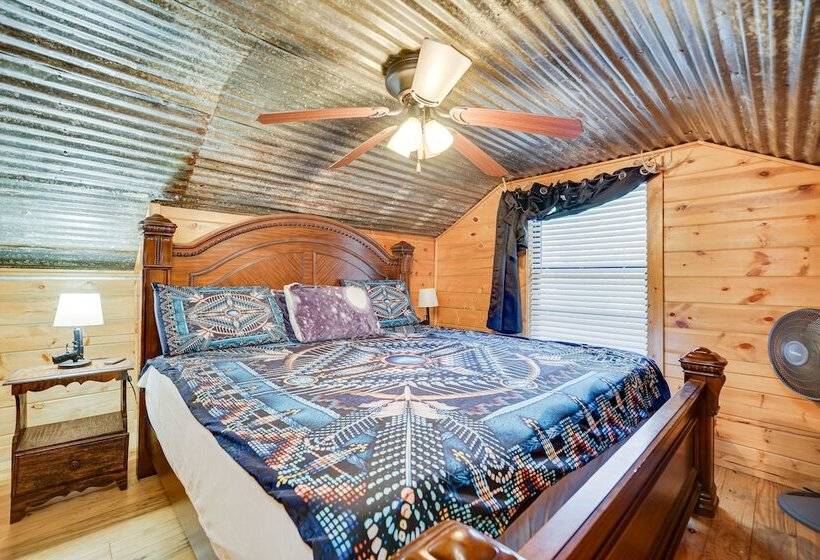 Fort Towson Cabin < 1 Block To Raymond Gary Lake