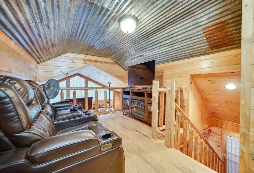 Fort Towson Cabin < 1 Block To Raymond Gary Lake