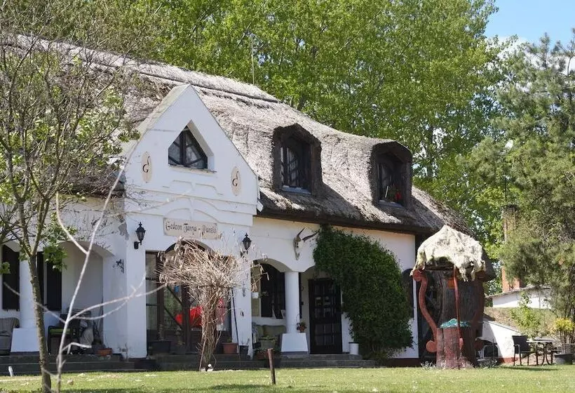 Gedeon Tanya Panzió