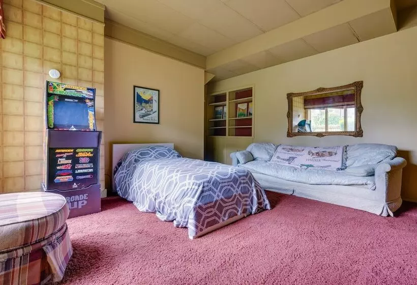 Historic Auburn Home W/ Theater & Yard!