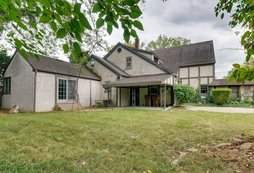 Historic Auburn Home W/ Theater & Yard!