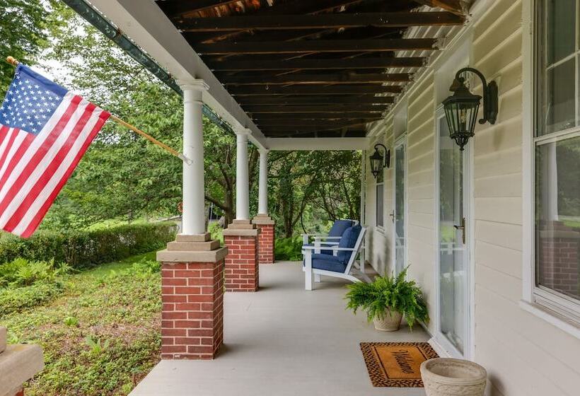 Historic Erwinna Vacation Home Near Delaware River