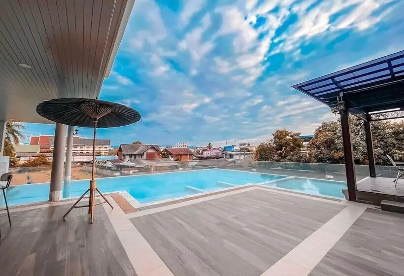 هتل Huern Kan Thong