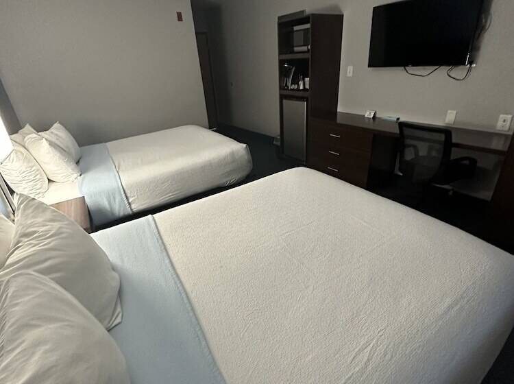 Szálloda Sugar Creek Inn & Suites