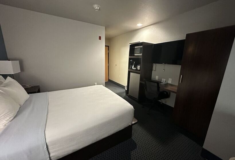 Szálloda Sugar Creek Inn & Suites