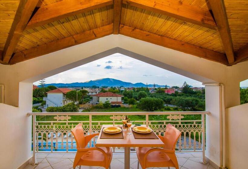 هتل Sunflower Apartments & Studios