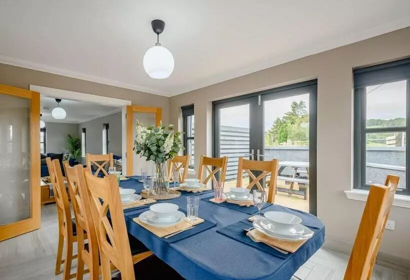 Hotelli Westertonhill Holiday Lodges