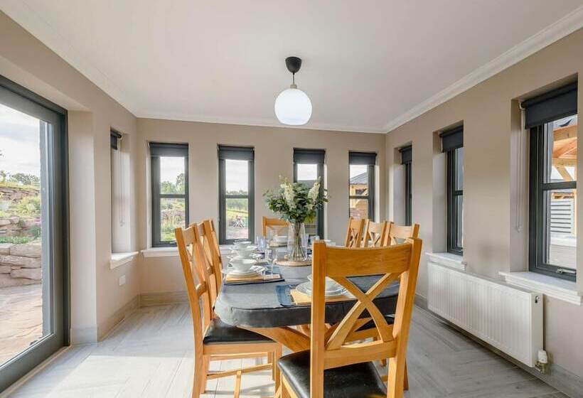 酒店 Westertonhill Holiday Lodges