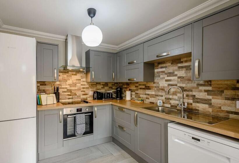 酒店 Westertonhill Holiday Lodges