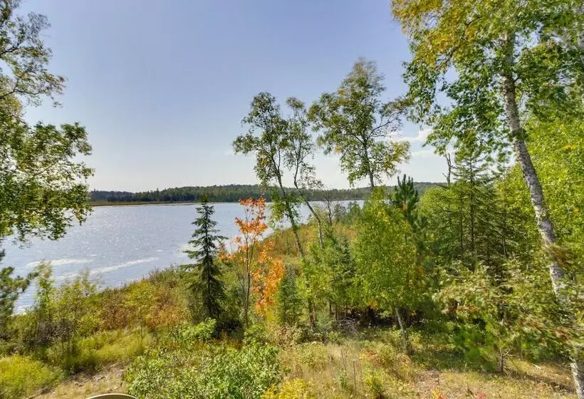 Lake Vermilion Cabin W/ Private Dock + Fire Pit!