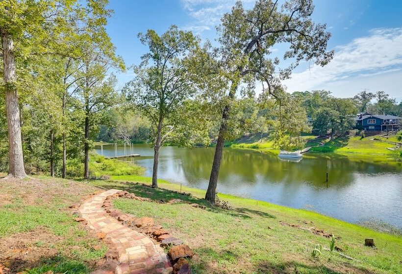 Lakefront Retreat In Jefferson W/ Screened Porch!