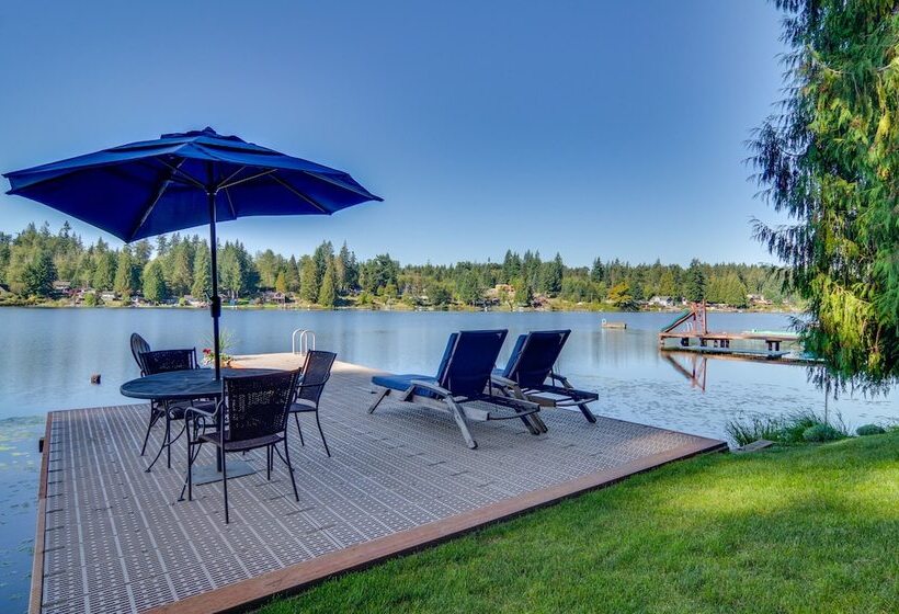 Lakefront Snohomish Cottage W/ Private Dock!
