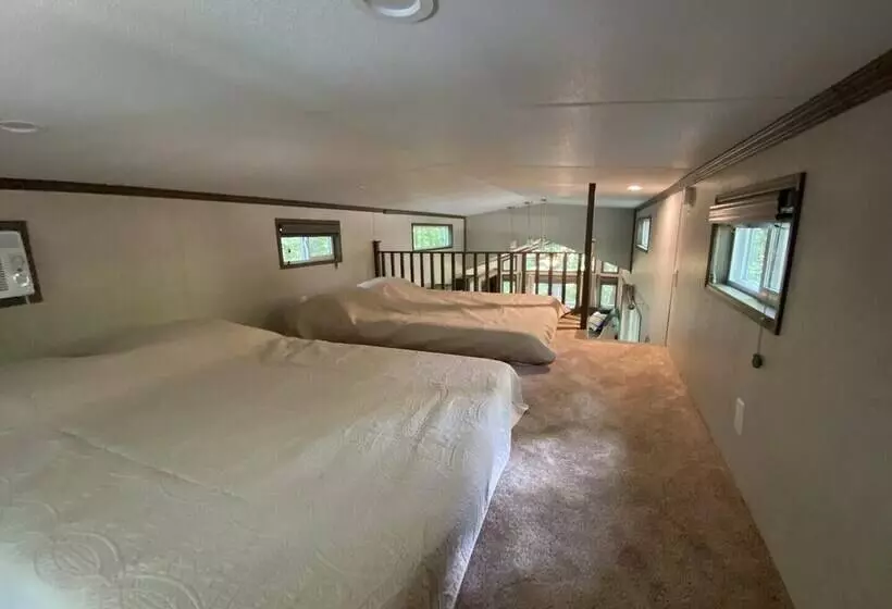 Lincolnwood Tiny House 12