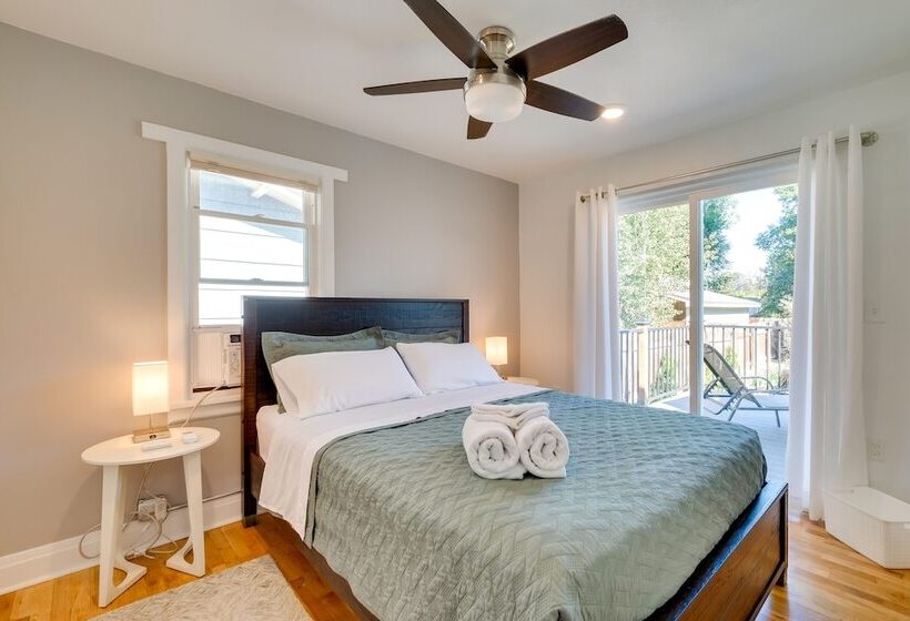 Loveland Retreat W/ Bicycles, Deck & Fire Pit!