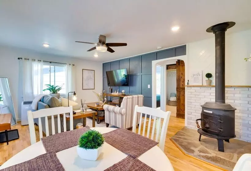 Loveland Retreat W/ Bicycles, Deck & Fire Pit!