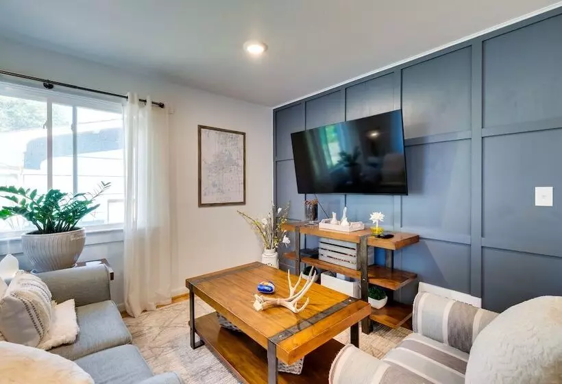 Loveland Retreat W/ Bicycles, Deck & Fire Pit!