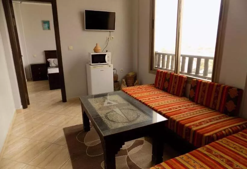 Retkeilymaja Petit Surfer