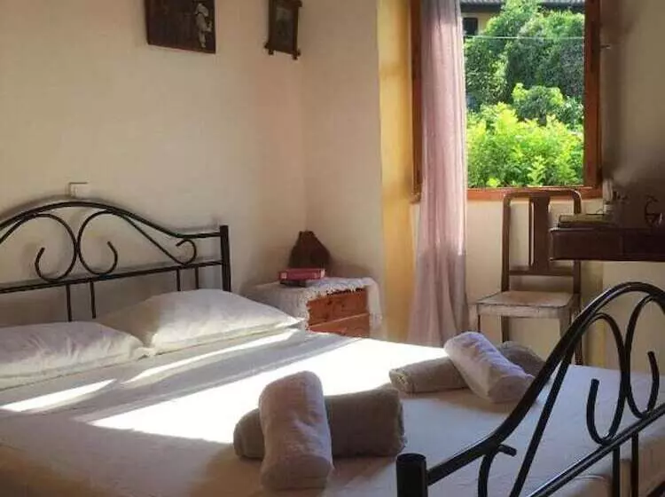 Residenssi 2 Floors House In Sinarades Near Beach