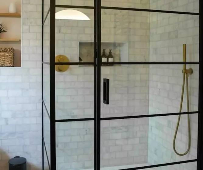 レジデンス Remarkable 4 Bed House Near Leeds Airport