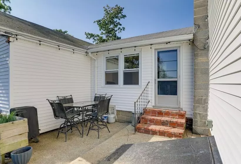 Riverfront New Hampshire Cottage W/ Boat Dock