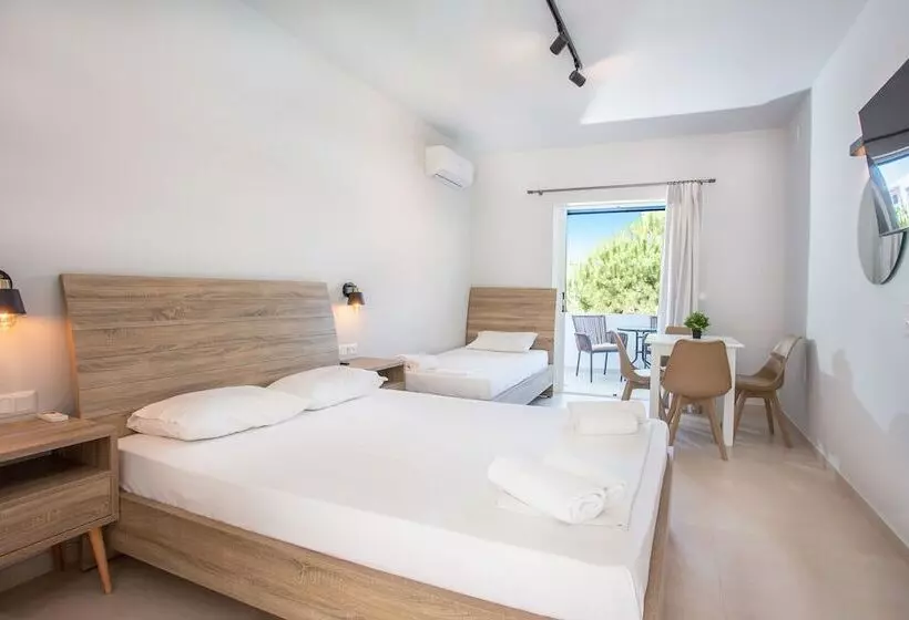 Saltriver Rooms