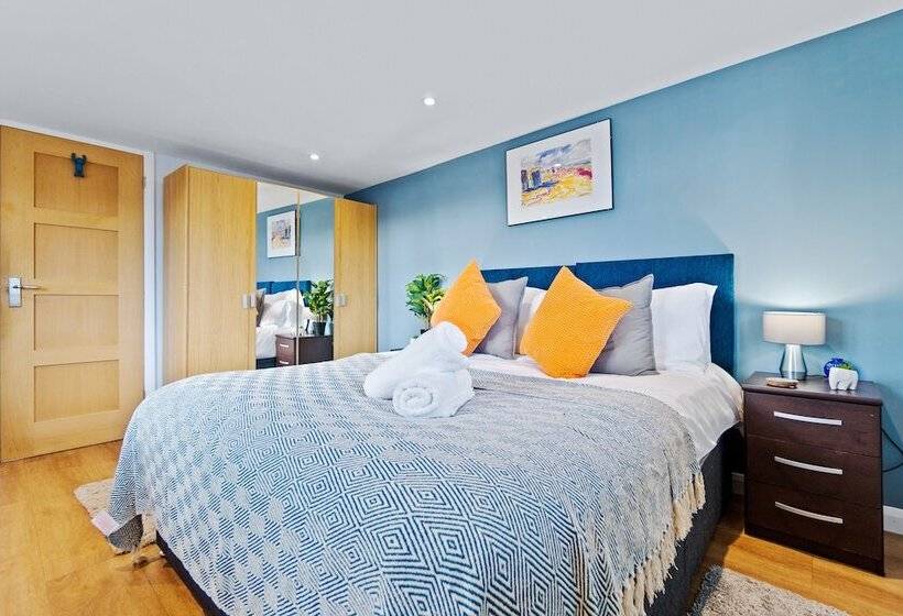 St Helens Studio Free Parking By My Getaways