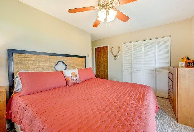 Stunning Franklin Cabin W/ Deck & Mountain Views