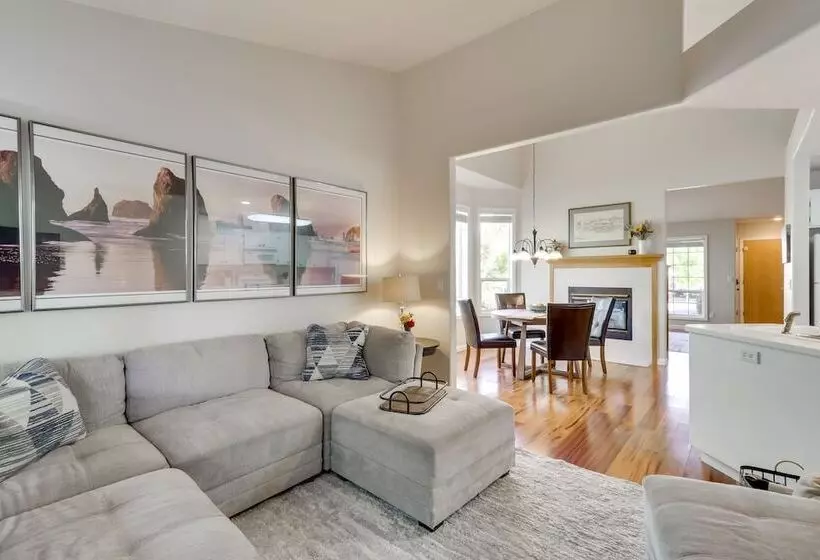 Tasteful Tualatin Home: 40 Mi To Willamette Valley