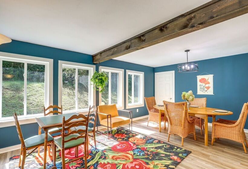 Weaverville Retreat W/ Private Hiking Trail!