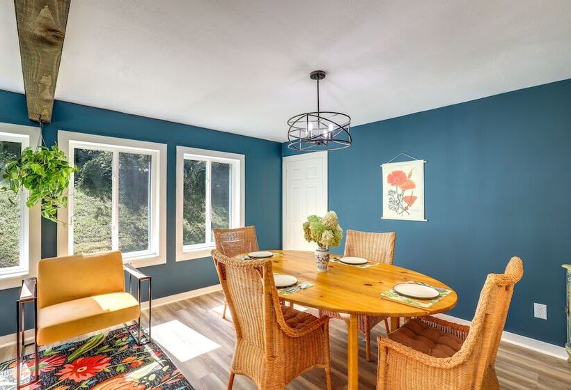 Weaverville Retreat W/ Private Hiking Trail!