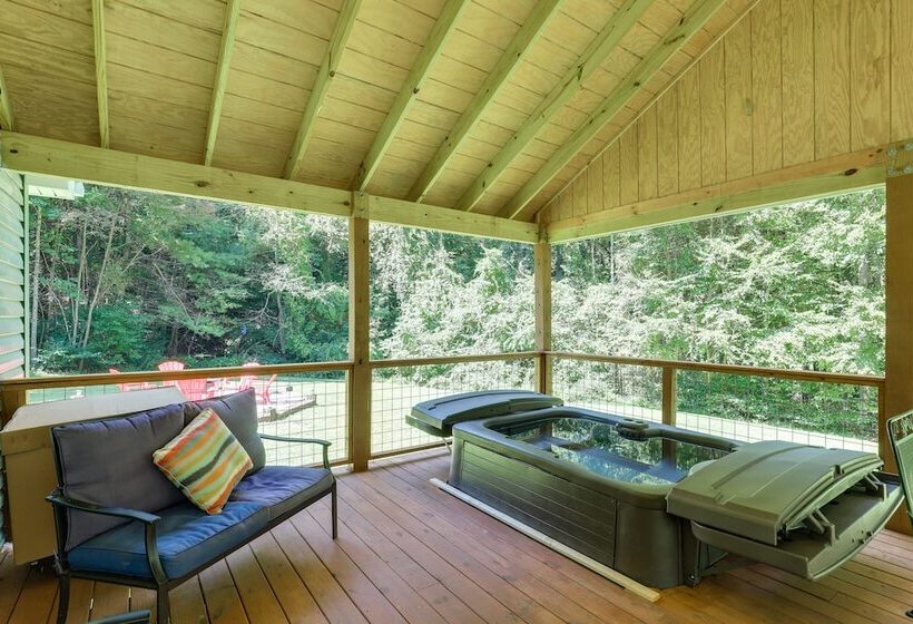 Weaverville Retreat W/ Private Hiking Trail!