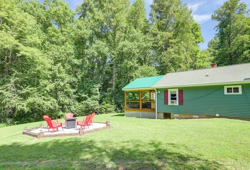 Weaverville Retreat W/ Private Hiking Trail!