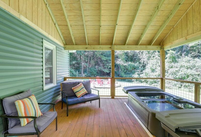 Weaverville Retreat W/ Private Hiking Trail!